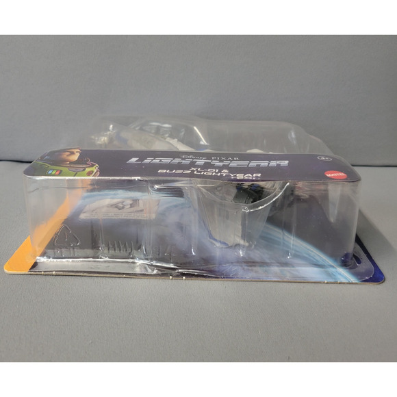 Mattel Disney Pixar Lightyear Hyperspeed Series XL-01 Spaceship & Buzz Lightyear - Picture 3 of 10